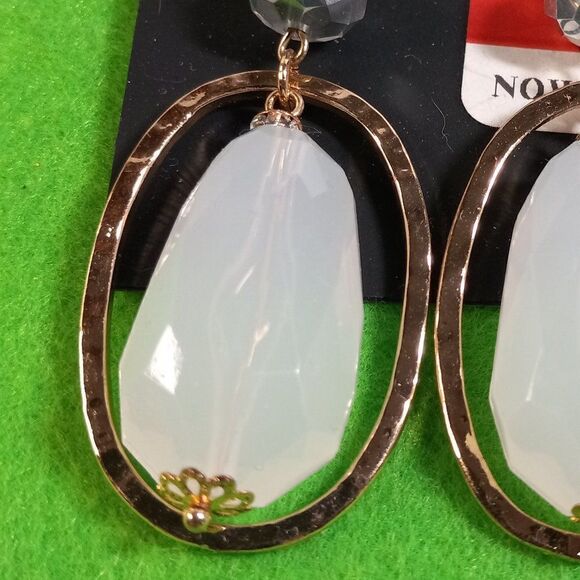 NWT INC Large White Oval Bead Drop Earrings - Picture 4 of 5